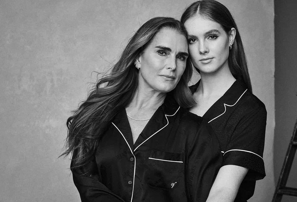 Brooke Shields ile kızı, ‘gerçek aşk’ı Victoria’s Secret için anlattı