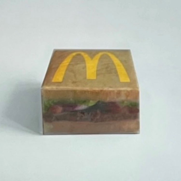 Kanye West, McDonald's ambalajlarını yeniden tasarlıyor 