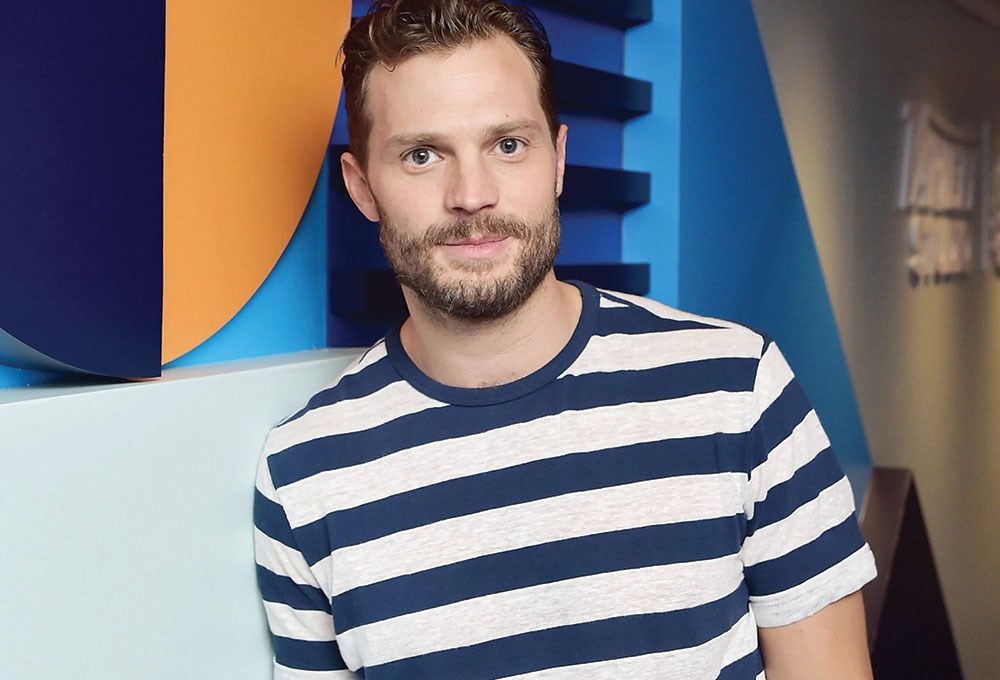  Jamie Dornan, erkeklerin kendisi gibi giyinmesini istiyor