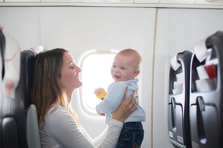 Bebekli aileler için pratik seyahat ipuçları