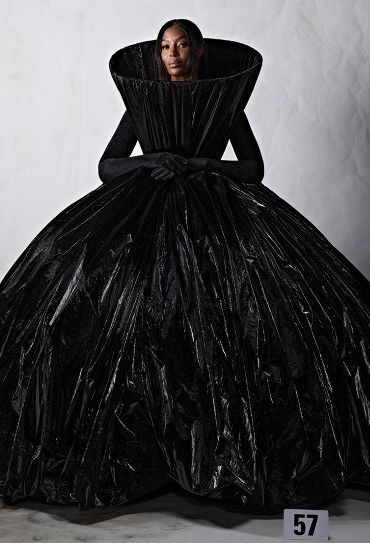 Balenciaga’nın 51. couture koleksiyonunu yıldızlar tanıttı