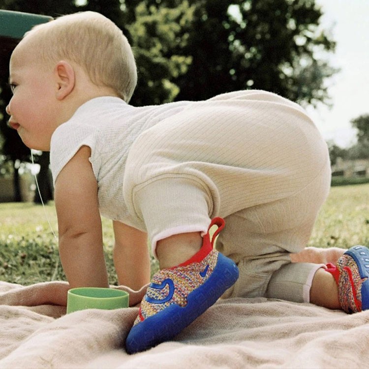 Nike, minikler için ilk adım ayakkabısı çıkardı