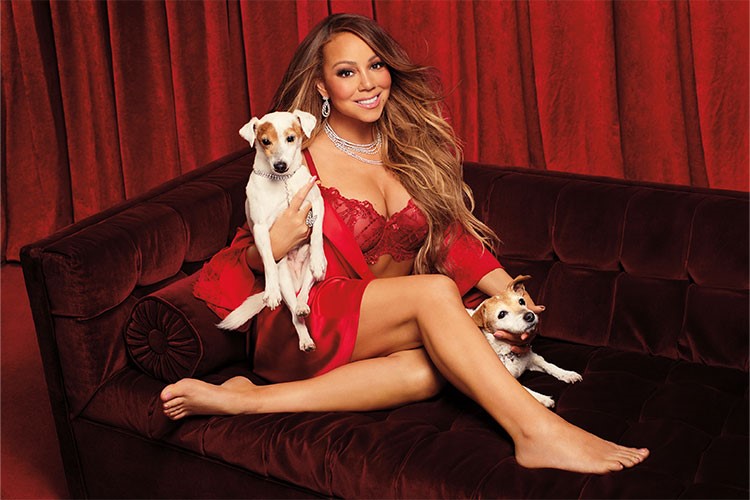 Victoria’s Secret yılbaşı ruhunu Mariah Carey ile kutluyor