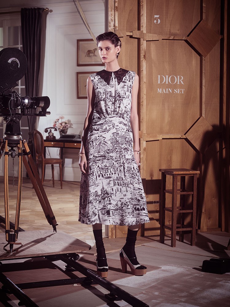 Dior Sonbahar 2024 koleksiyonu New York'a saygı duruşunda bulunuyor