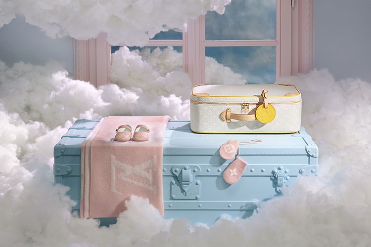 Louis Vuitton ilk bebek koleksiyonunu sunmaya hazırlanıyor