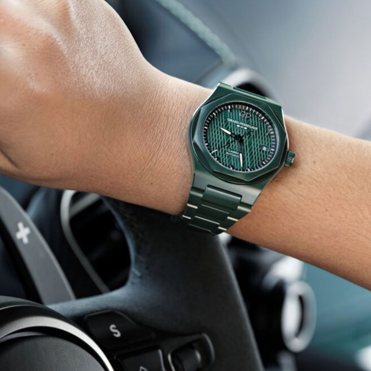 İsviçreli saat üreticisi Girard-Perregaux, Aston Martin için saat tasarladı