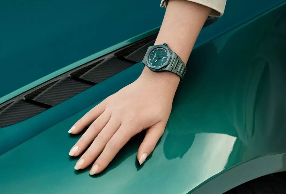 İsviçreli saat üreticisi Girard-Perregaux, Aston Martin için saat tasarladı