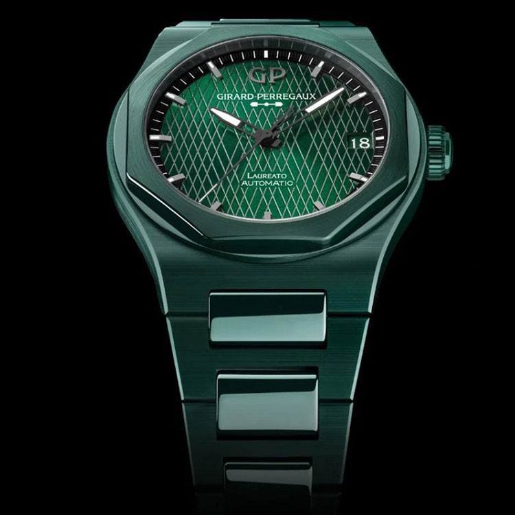 İsviçreli saat üreticisi Girard-Perregaux, Aston Martin için saat tasarladı