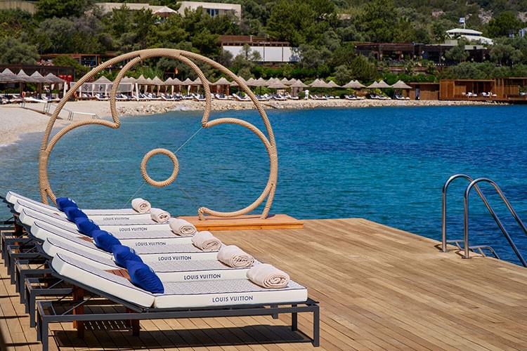 Buse Terim  Mandarin Oriental Bodrum, 2023 yazında Louis Vuitton'u  ağırlıyor