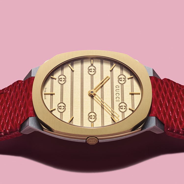  Gucci ikonik saat ve mücevher koleksiyonları büyülemeye devam ediyor 