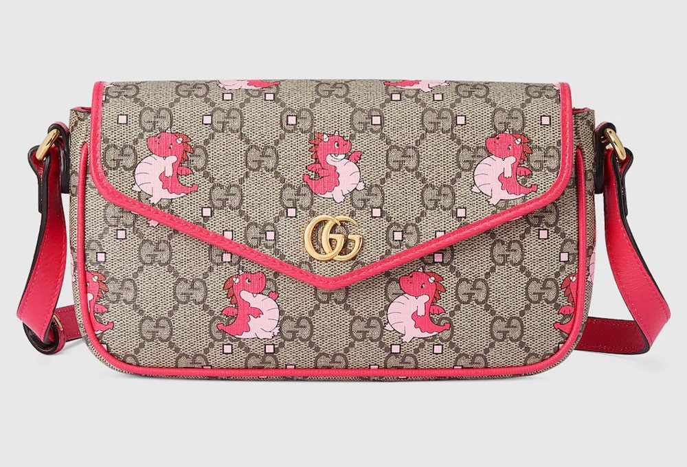 Gucci, Ejderha Yılı’nı bebek ejderhaların süslediği iki çantayla kutluyor