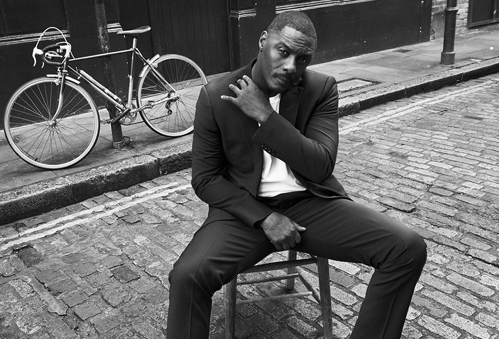 Idris Elba, Calvin Klein için kamera karşısına geçti
