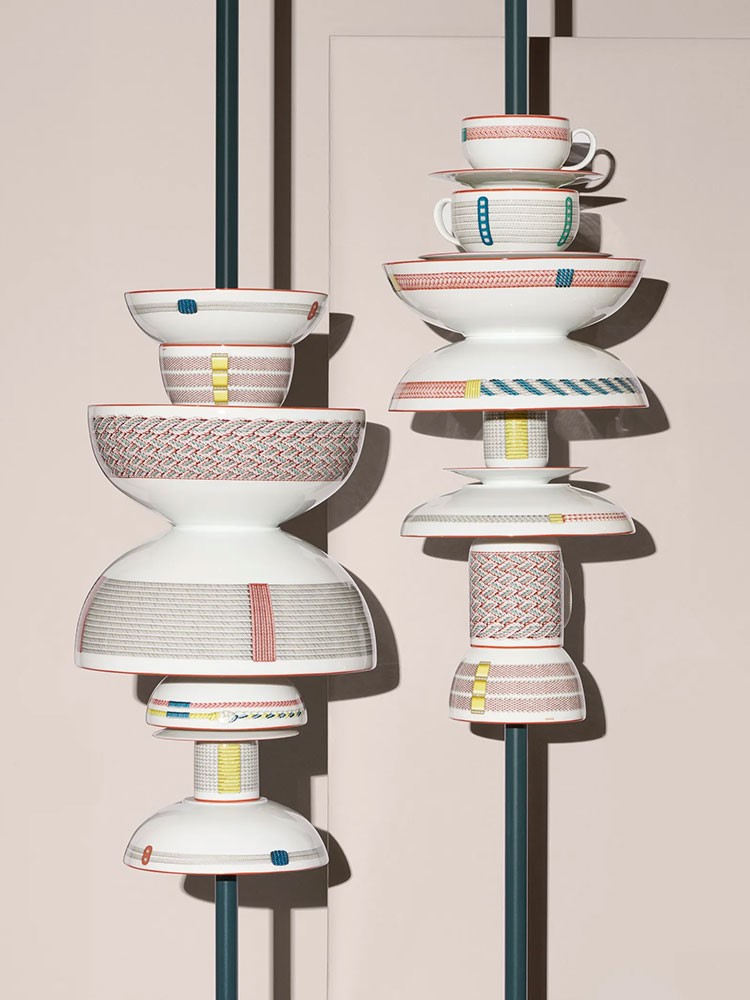 Hermès, binicilikten ilham alan sofra takımı koleksiyonu çıkardı