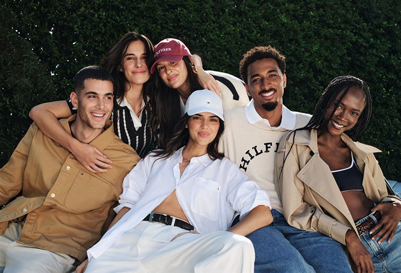  Kendall Jenner ve beş arkadaşı, Tommy Hilfiger İlkbahar 2024 kampanyası için poz verdi