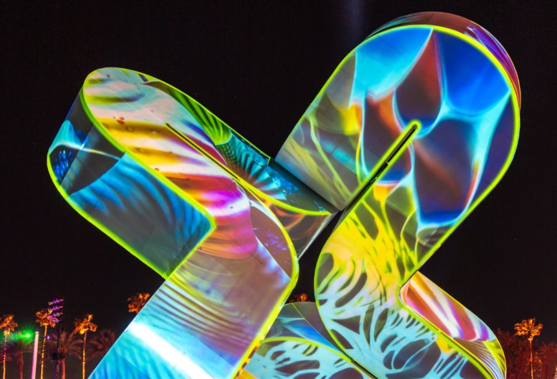 Güvenç Özel’in eseri ‘Neuroflux’, Coachella’dan sonra Contemporary Istanbul’da