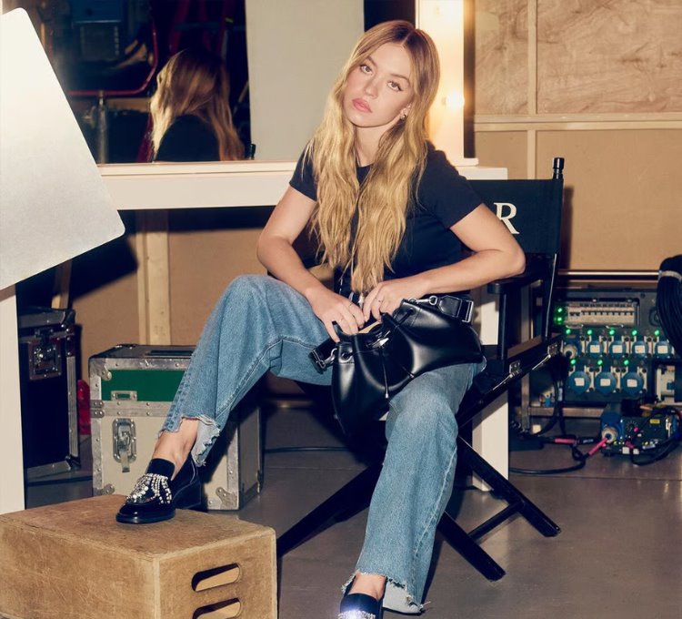 Sydney Sweeney, 2025 sonbaharında Jimmy Choo'ya geri dönüyor