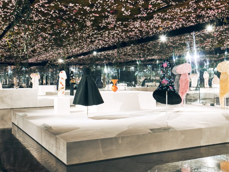 Dior’dan Rodin Müzesi’nin bahçesinde Grammar of Forms sergisi