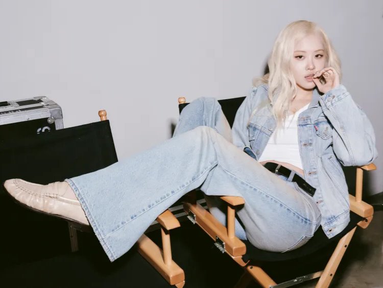 Rosé, Levi's'in en yeni marka elçisi oldu