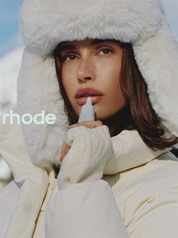 Rhode, kafeinli maskeler ve dudak dolgunlaştırıcıları ile ürün yelpazesini genişletiyor