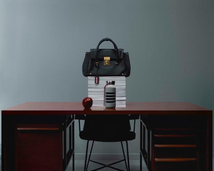 Thom Browne, ASICS ile yaptığı spor ayakkabı iş birliğini tanıttı