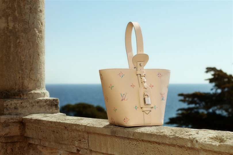 Louis Vuitton High Summer koleksiyonu kaygısız yaşamın ruhunu yansıtıyor