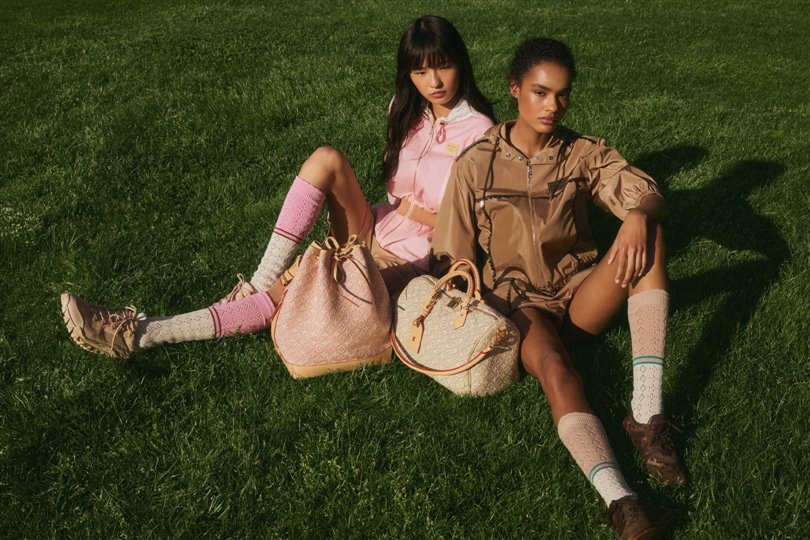 Louis Vuitton High Summer koleksiyonu kaygısız yaşamın ruhunu yansıtıyor